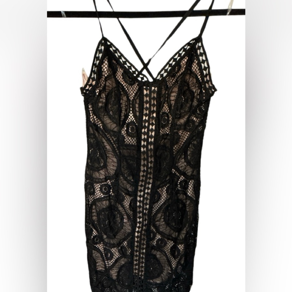 L'ATISTE Black Maxi Dress with Lace Design NWOT